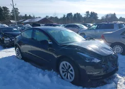 5YJ3E1EB4PF610462: 44184693