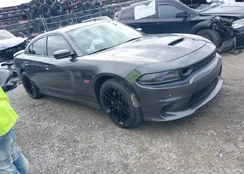 2C3CDXGJ3KH701465: 44187481