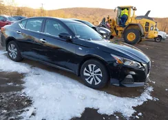 1N4BL4BVXKC143576: 44187884