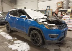 3C4NJDBB2KT593066: 44187977