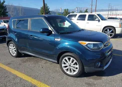 KNDJP3A57J7617187: 44187344