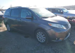 5TDDK3DC3FS124142: 44189594