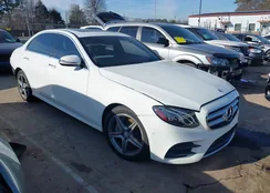 WDDZF4JB8HA012986: 44190852