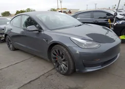 5YJ3E1EC3PF712697: 44191352