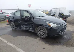 3MYDLBYV8KY504455: 44192756