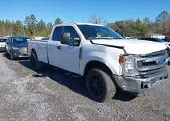 1FT7X2A67MEC24559: 44192767