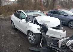 5YJYGDEE3LF047720: 44194517