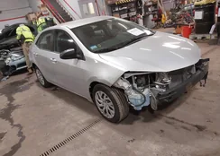 2T1BURHE2JC062282: 44194209