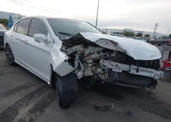 1HGCR3F87DA021205: 44195683