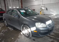 3VWEF71K57M181498: 44195895