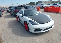 WP0AA2A82JK262240: 44196751