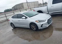 5NPD84LF0HH211487: 44197746