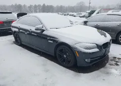 WBAXH5C54DDW14038: 44197899