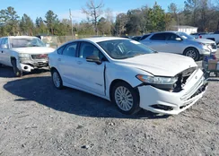 3FA6P0LUXDR373319: 44197997