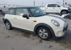 WMWXM5C52FT937749: 44198857