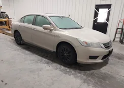 1HGCR6F74FA010724: 44200644