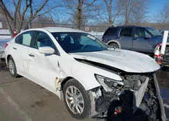 1N4AL3AP0JC269811: 44200830