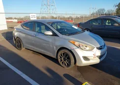 5NPDH4AE3CH077593: 44200946