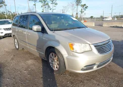 2C4RC1BGXER207149: 44201670