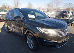 5LMCJ1D93HUL31726: 44201744