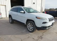 1C4PJMDS2GW198523: 44201892