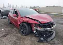 5YJ3E1ET1RF796408: 44204136