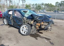 1G1ZD5ST3PF212276: 44205407