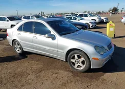 WDBRF64JX2F200037: 44206492