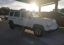 1C4NJRBB9ED658700: 44207235