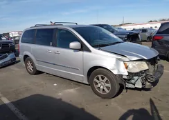 2C4RC1BGXCR174831: 44207289