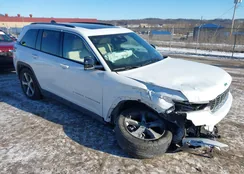 1C4RJYB63P8792404: 44208637