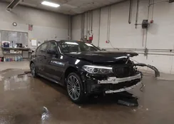 WBAJE7C52KWW01073: 44208340