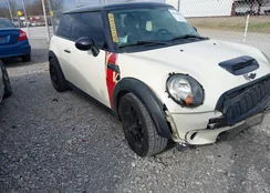 WMWMF7C53ATZ72348: 44210808