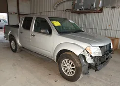 1N6AD0ER9KN788571: 44213532