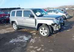 1C4NJRFB2FD197397: 44213147