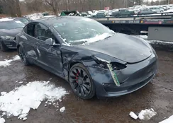 5YJ3E1EC1NF128232: 44214689