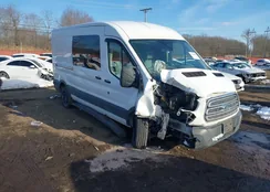 1FTYR2CM5HKA80236: 44214693