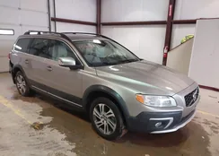 YV4952NB3F1194585: 44214871