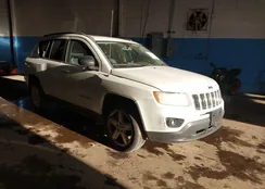 1C4NJDCB3CD514509: 44215627