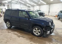 1C4NJRFB2HD179856: 44219707