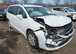 2C4RC1BG2LR137644: 44219837