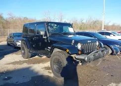 1C4BJWEG5DL538857: 44219871