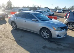 1N4AL3AP8DC135603: 44220143