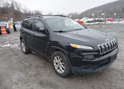 1C4PJMAB2GW348795: 44220293