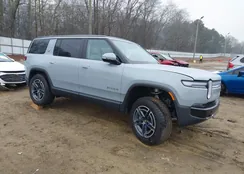 7PDSGBBA3SN048211: 44221329