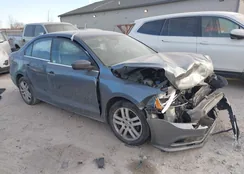 3VW2B7AJ2HM379883: 44224661