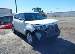 KNDJN2A29K7645323: 44227670