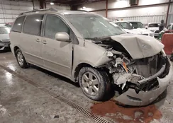 5TDZK22C29S242805: 44227749