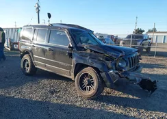 1C4NJRBB8CD576132: 44227858