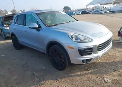 WP1AA2A2XGLA04898: 44227933